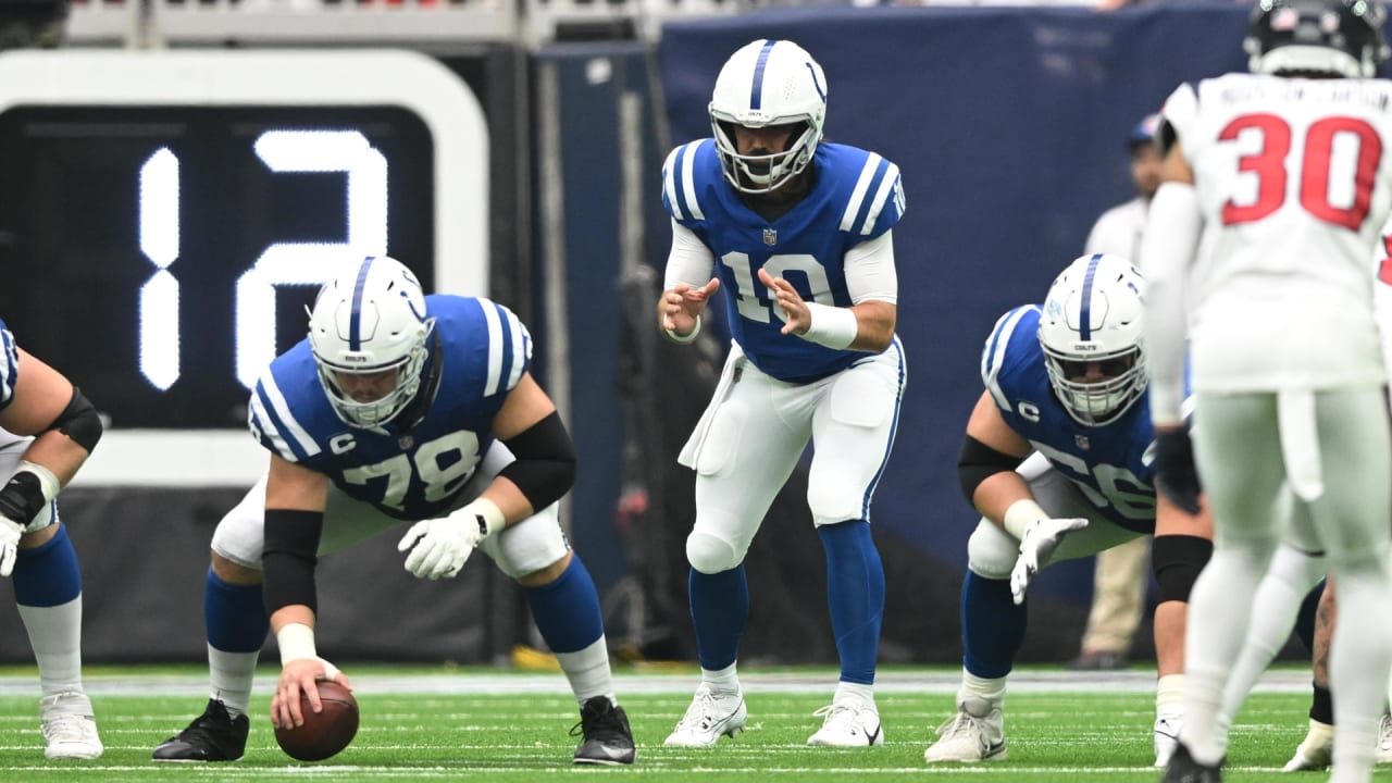 Gardner Minshew finishes Colts' win at Houston, but Anthony