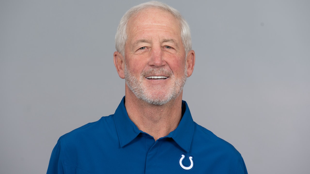 Broncos' head coach John Fox to leave team