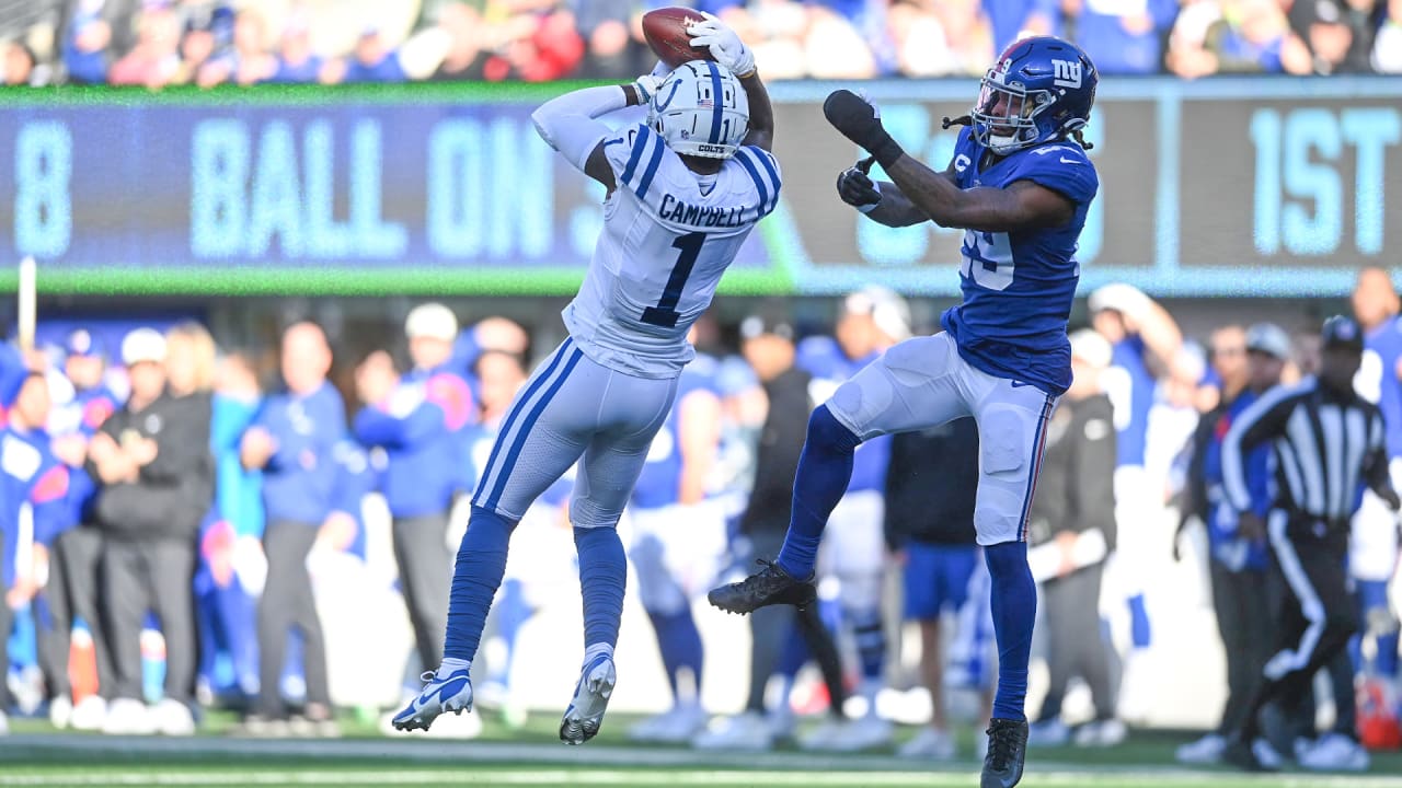 Indianapolis Colts wide receiver Parris Campbell (1) makes a catch