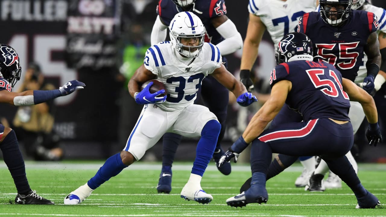 Indianapolis Colts dominate the Houston Texans in AFC Wild Card