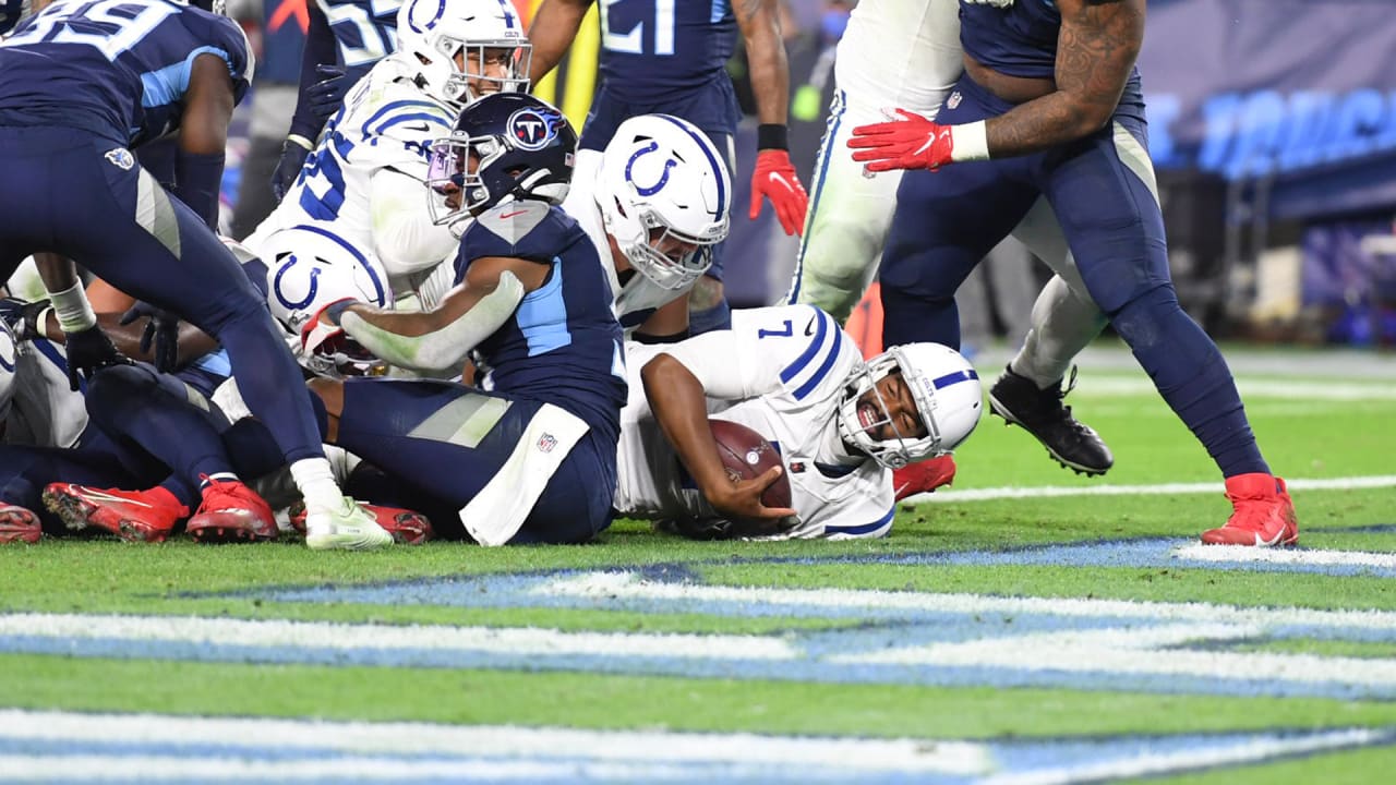 HIGHLIGHT | Jacoby Brissett Takes QB Sneak In For Touchdown