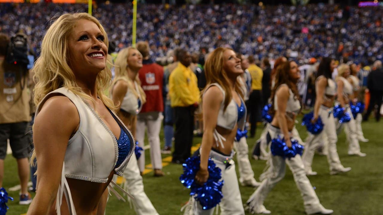 More Cheerleader Game Photos (Colts vs Broncos)