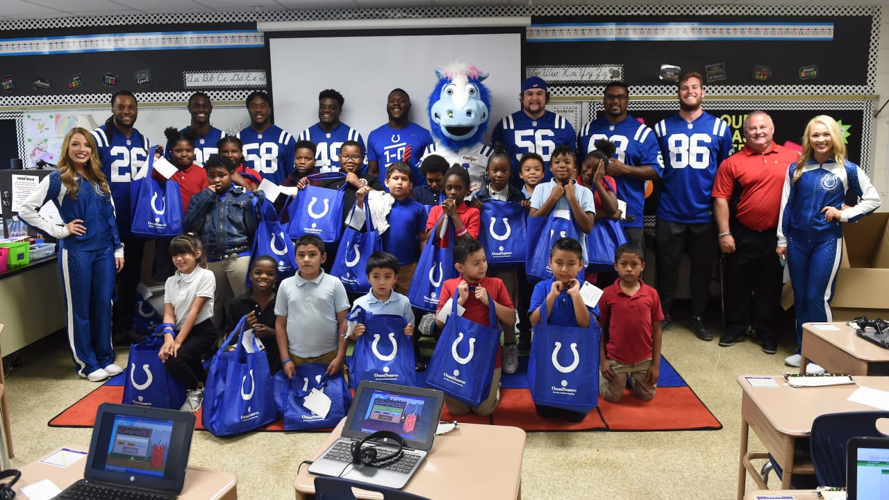 Colts Surprise Elementary School Students With New Uniforms