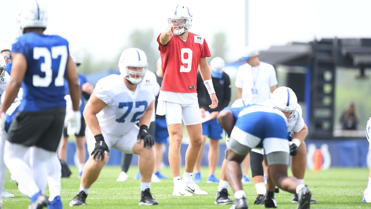 Colts head coach on Sam Ehlinger, Jacob Eason splitting first-team reps -  On3