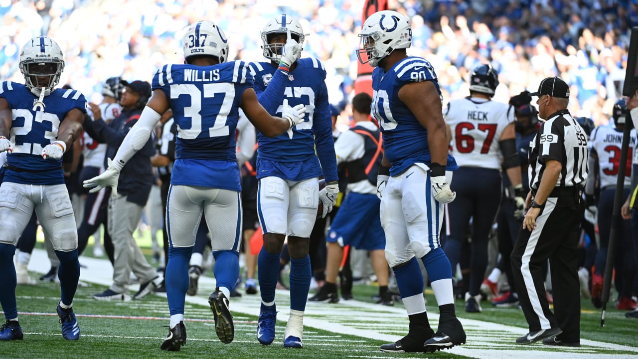 Texans FINALLY Get 1st Win Against Indy! (Colts vs. Texans 2006