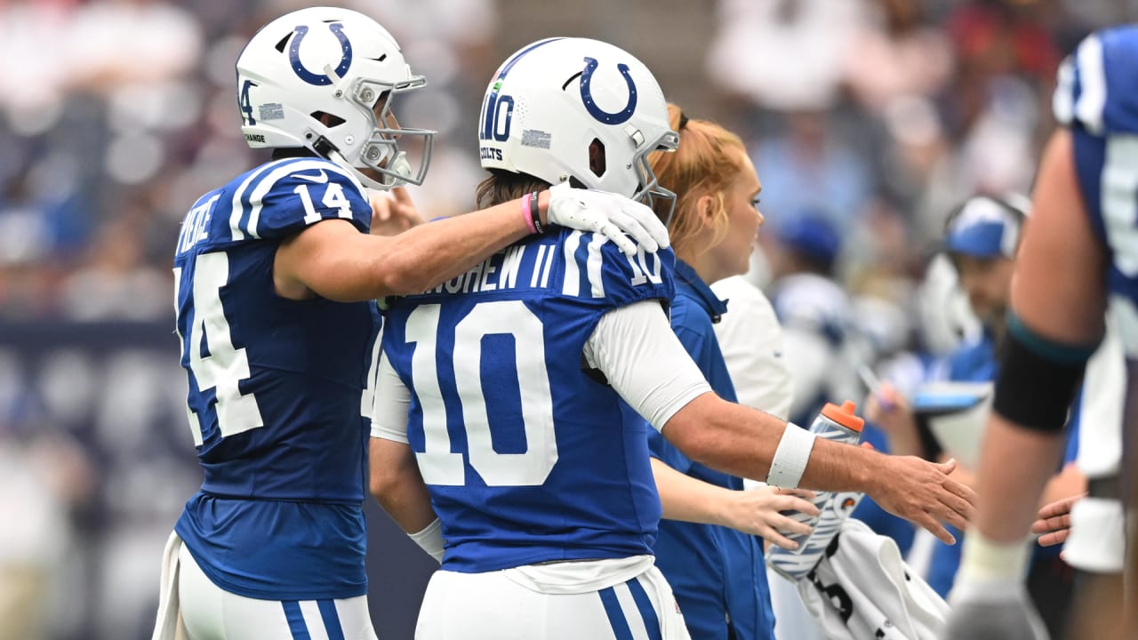 Colts QB Gardner Minshew prepares for possible start against