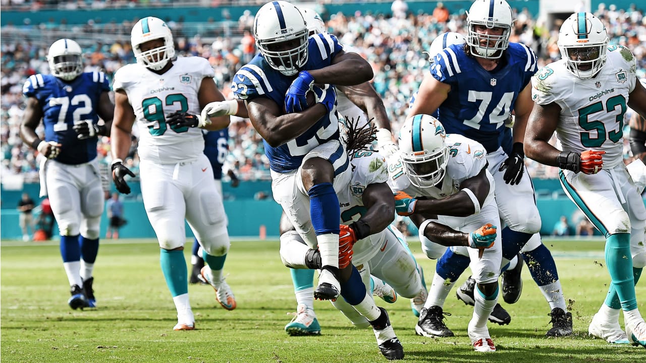 Ageless Gore faces former team when Dolphins play Colts