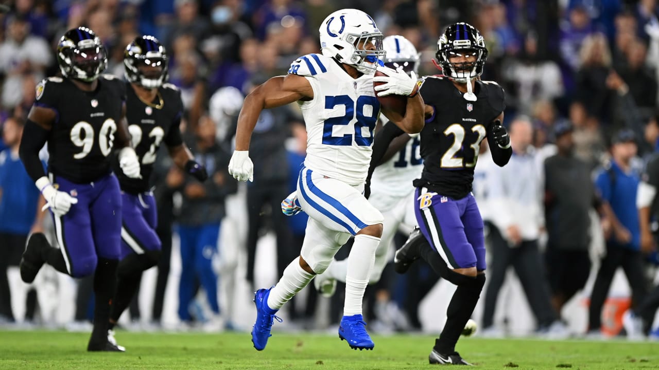 Ravens Going With Black & Purple for MNF Matchup Against Colts