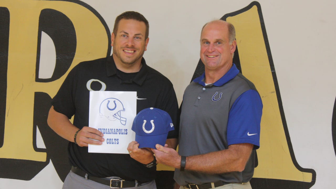 Coach Buzea Awarded Colts Coach of the Week