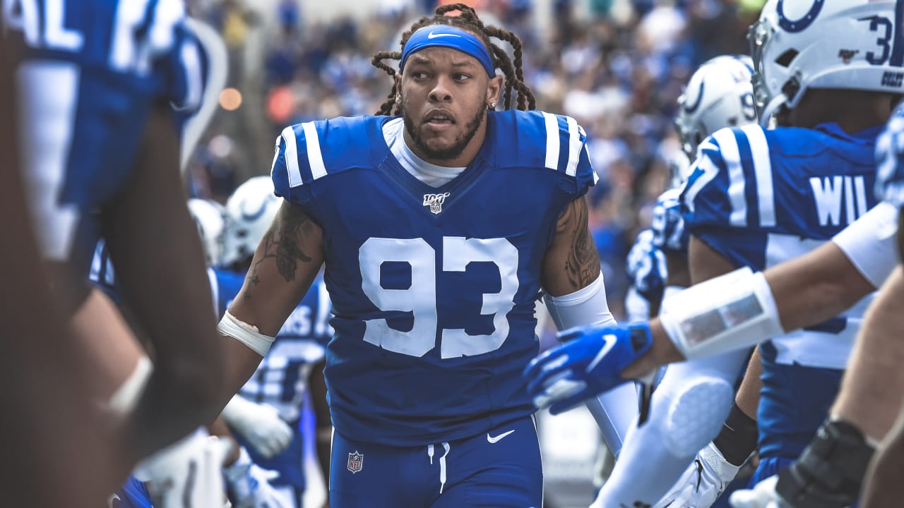 Jabaal Sheard Named Colts' Recipient Of 2019 Ed Block Courage Award