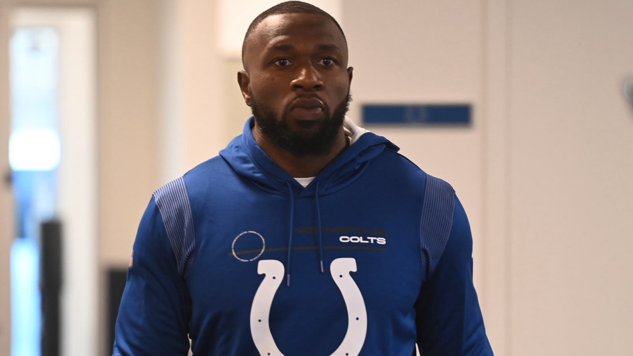 Yannick Ngakoue finds latest home with Colts