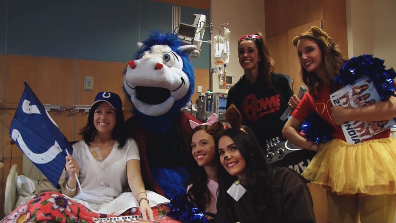 WATCH Colts Cheerleaders Surprise Kids at Riley for Halloween