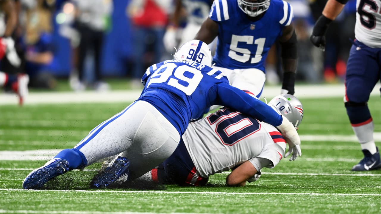 The NFL announced tonight that Colts C Ryan Kelly, LB Darius Leonard & G  Quenton Nelson have been selected to the 2021 NFL Pro Bowl