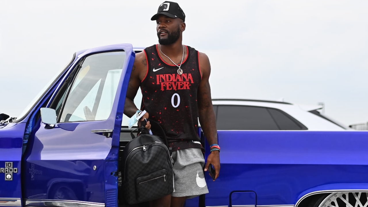 Colts All-Pro linebacker Darius Leonard is now going by Shaquille