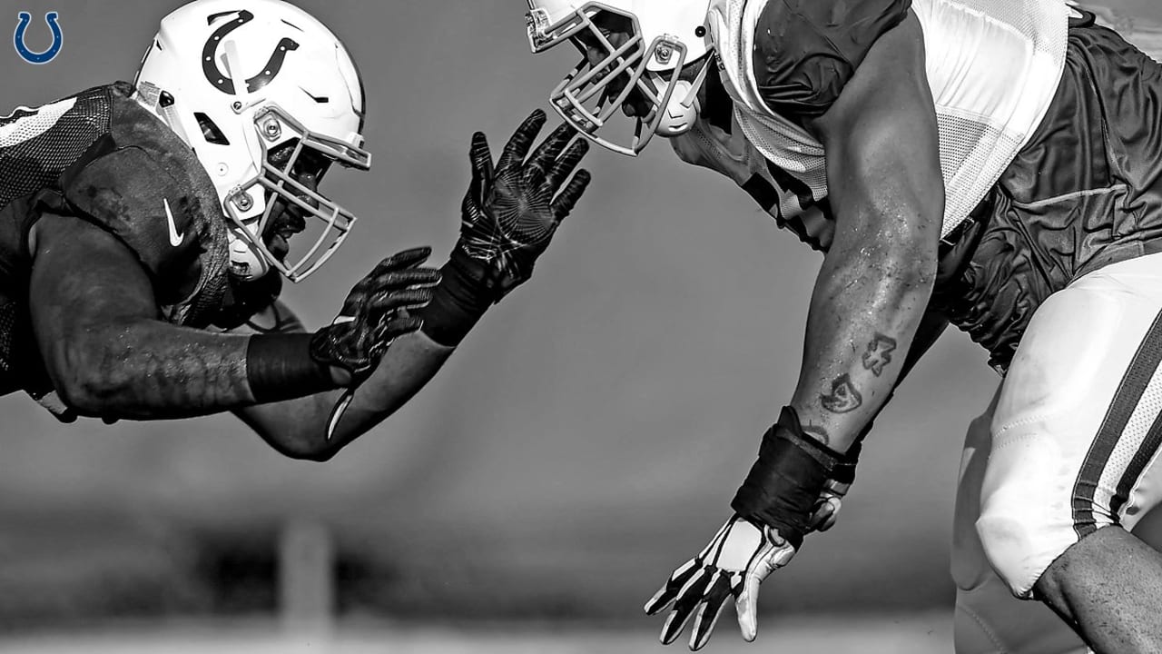 Colts Training Camp 2017 - Practice Four - B&W BATTLES