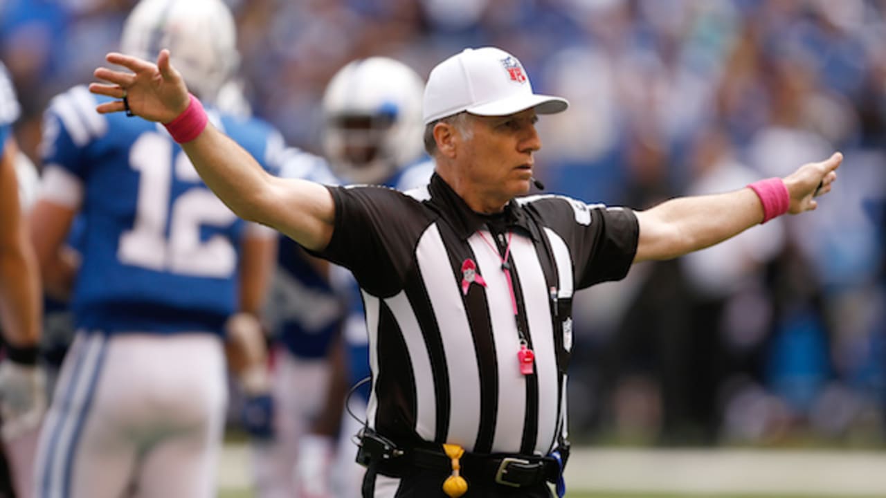 NFL Hires 21 Full-Time Game Officials