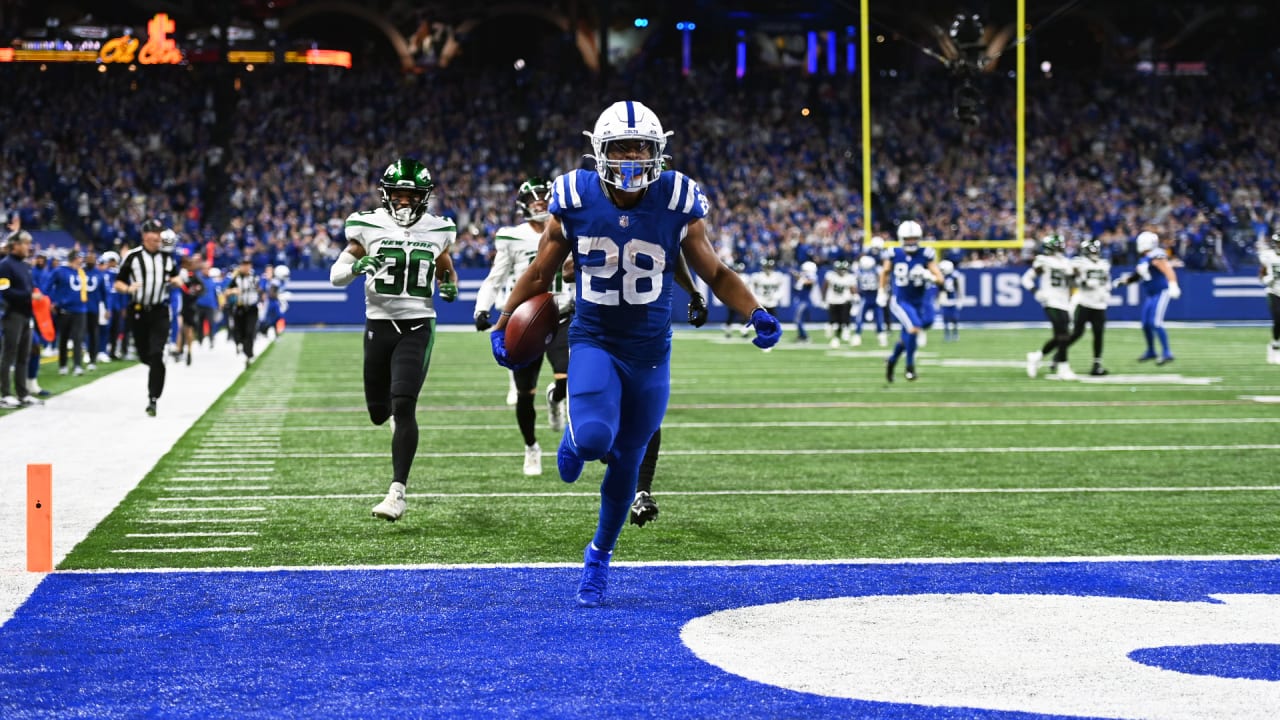 Jonathan Taylor's looming return provides plenty for Colts to ponder