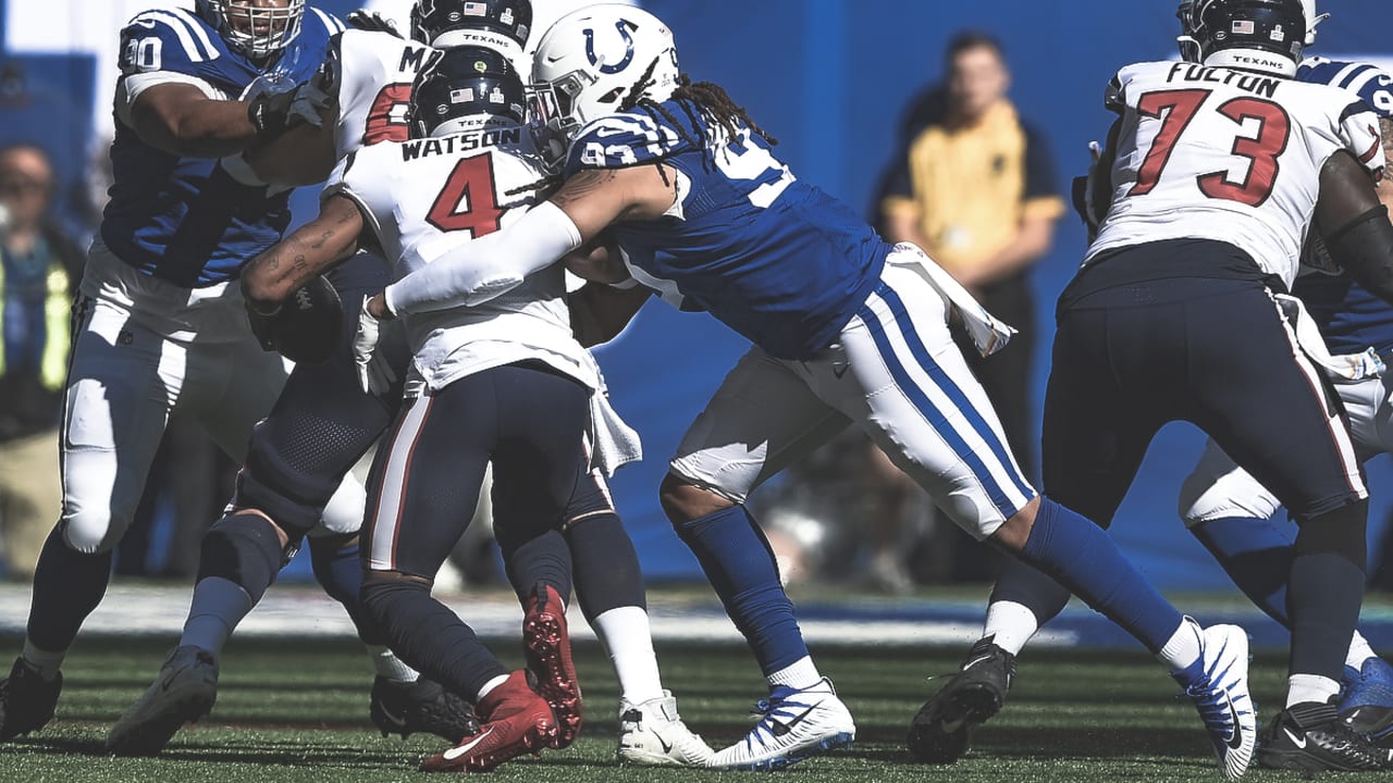 Indianapolis Colts defense makes the plays that count to defeat Houston