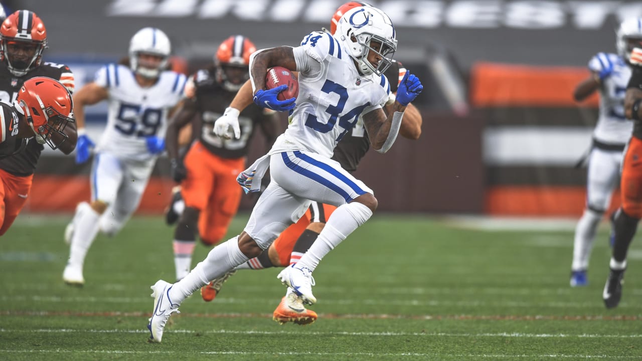 Indianapolis Colts at Cleveland Browns (Week 5) kicks off at 4:25