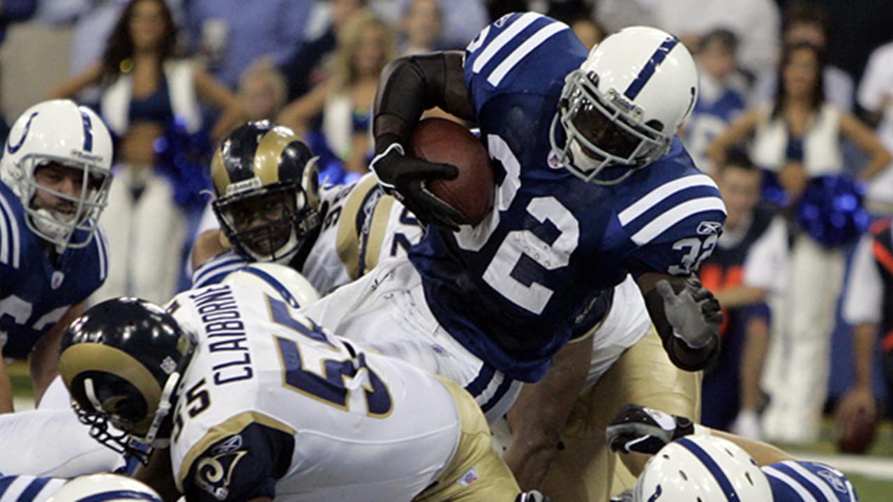 Oakland Raiders wide receiver Randy Moss (18) misses a pass against the  Cleveland Browns in the