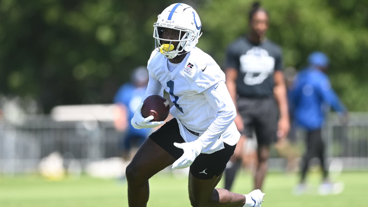 Indianapolis Colts wide receiver Parris Campbell (15) during NFL football  preseason game action between the Indianapolis