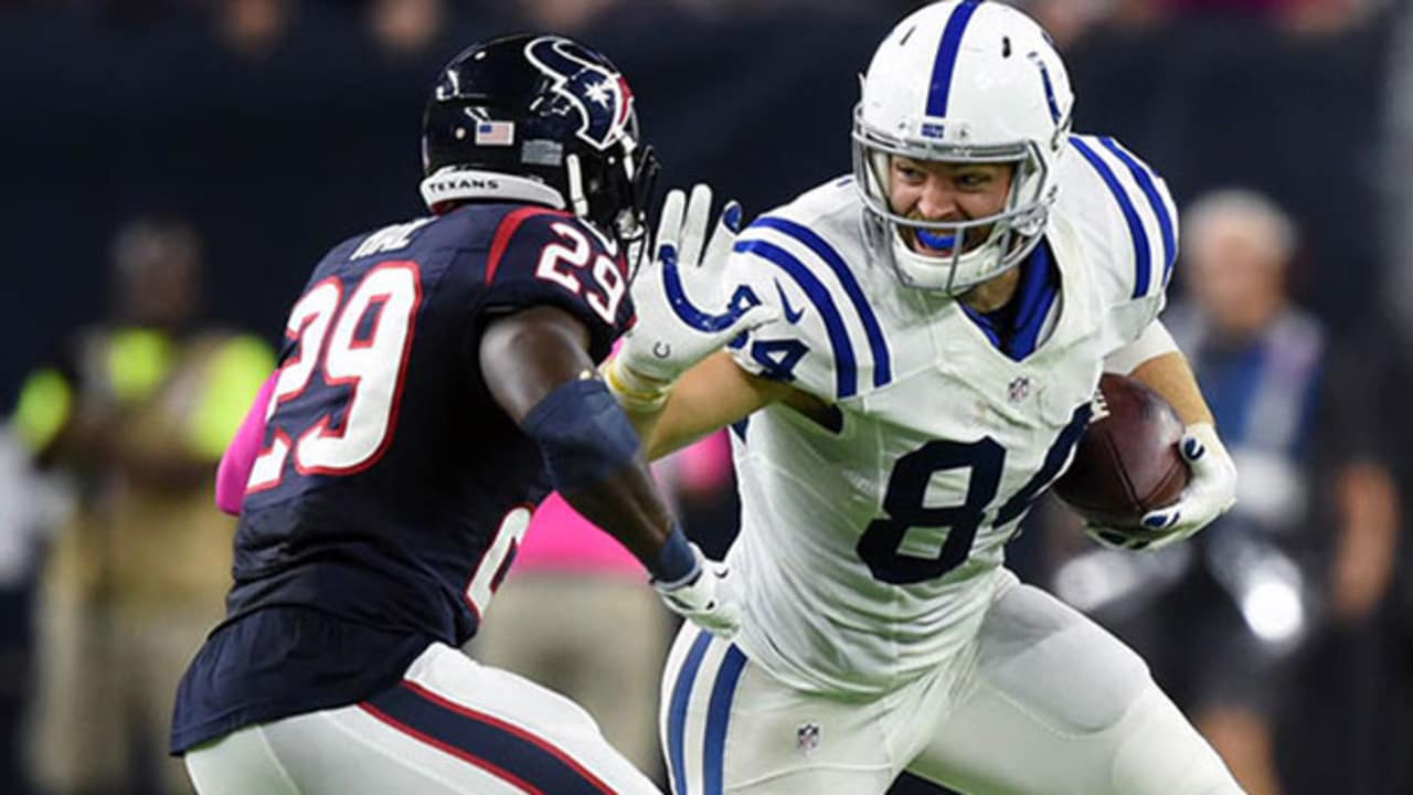 Colts lead Luck Bowl at halftime - NBC Sports