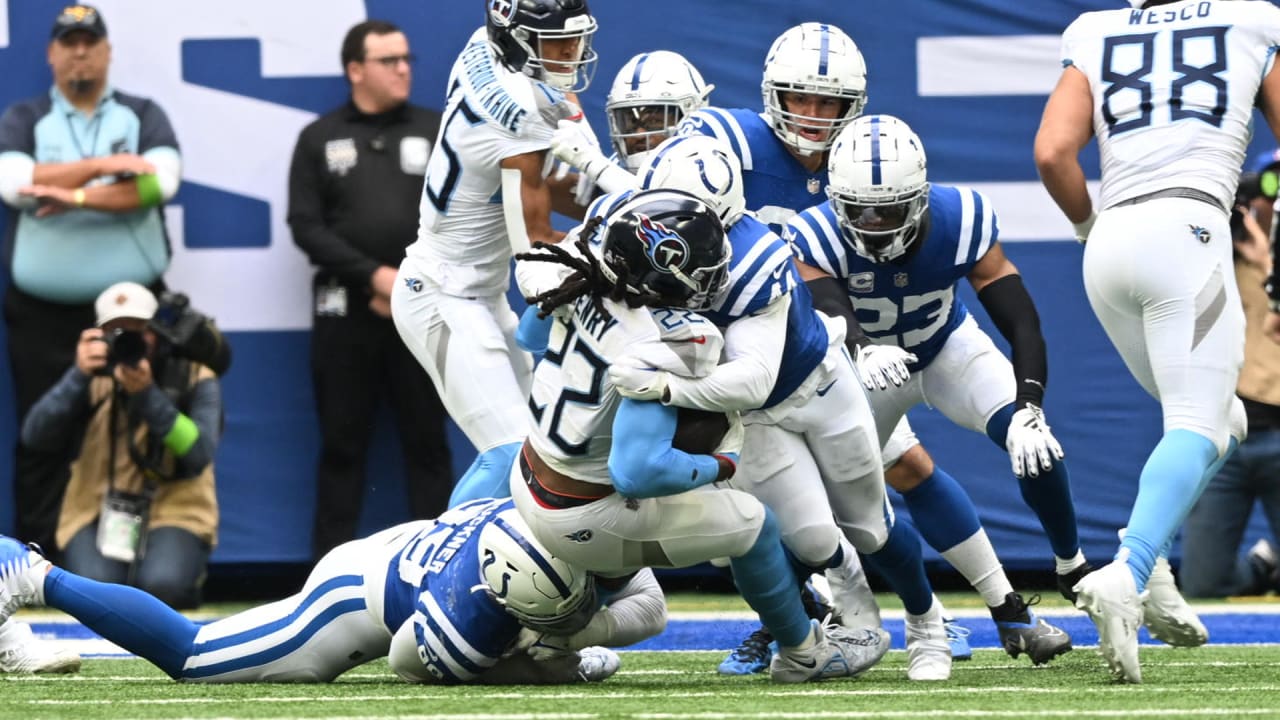 Colts top Titans, capture last NFL playoff spot