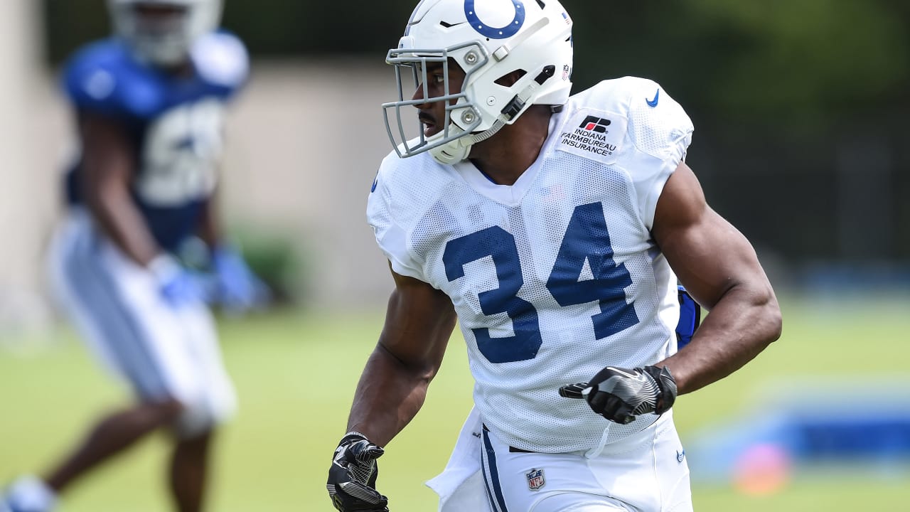 Colts add intriguing RB to practice squad