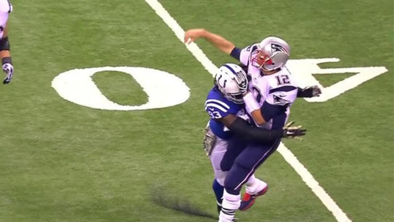 Tom Brady mocks the Colts: 'That horseshoe on their helmet is not