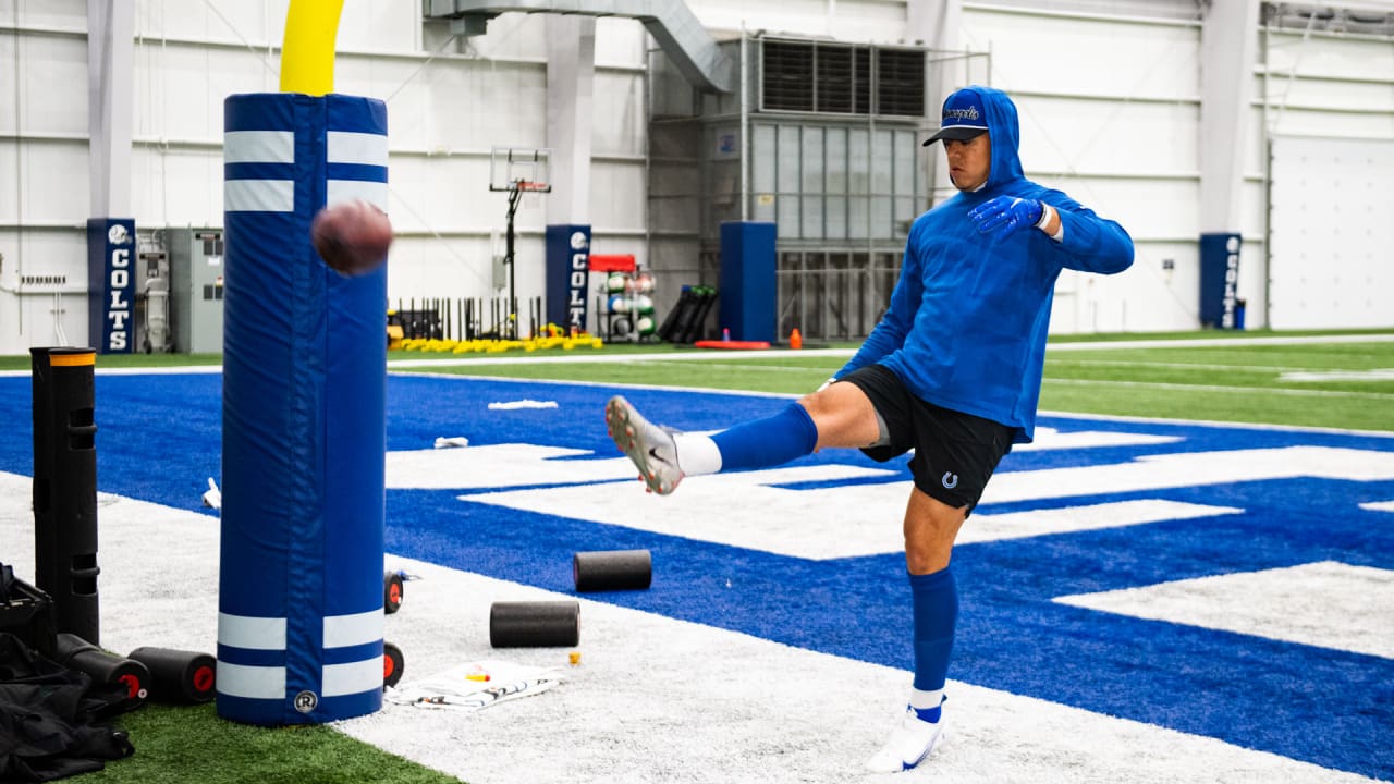 Colts punter Rigoberto Sanchez suffered a possible severe Achilles injury  today in practice - The Blue Stable