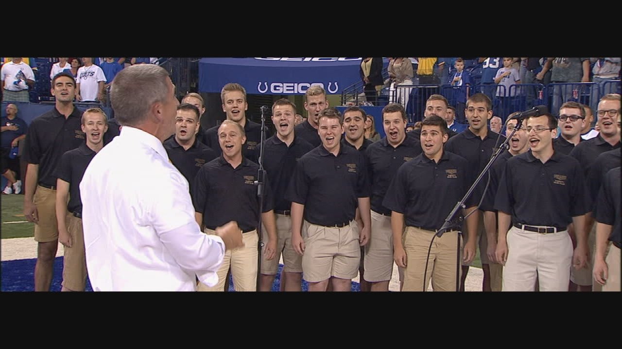 National Anthem: Giants vs. Colts