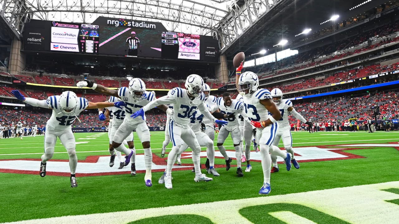 Tennessee Titans beat Houston Texans to clinch AFC's number one seed