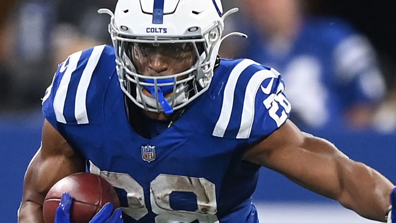 Report: Jonathan Taylor back with Indianapolis Colts