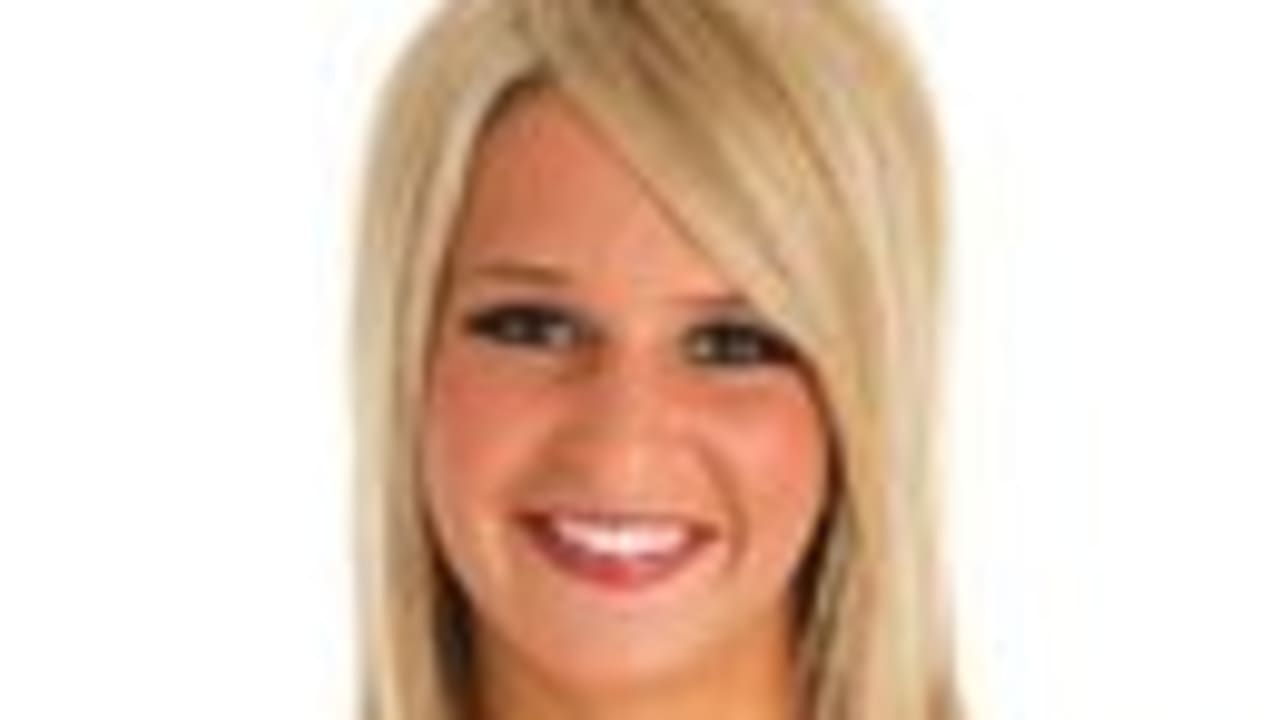Cheerleader of the Week: Mara M.