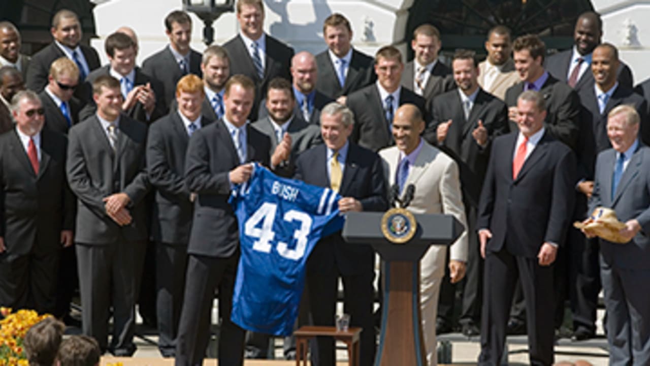 Gary Brackett recalls how thrashing in Jacksonville inspired Super