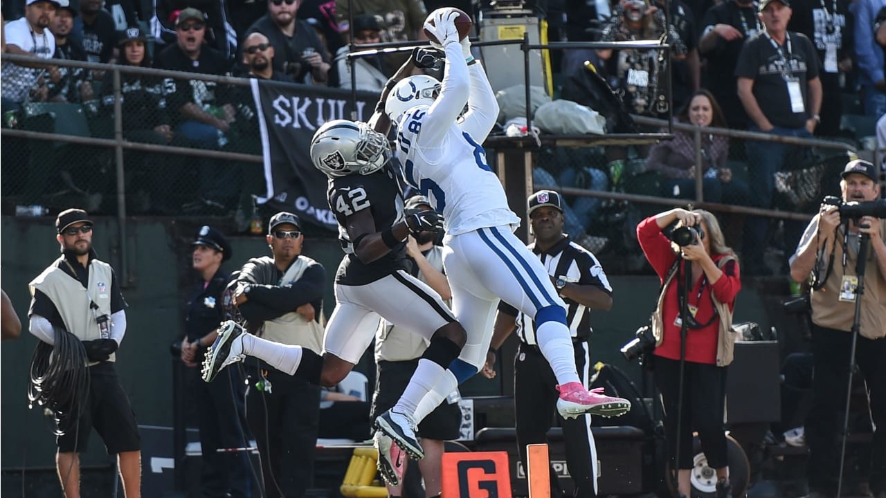 Photos: Colts host the Raiders in NFL Week 4 action