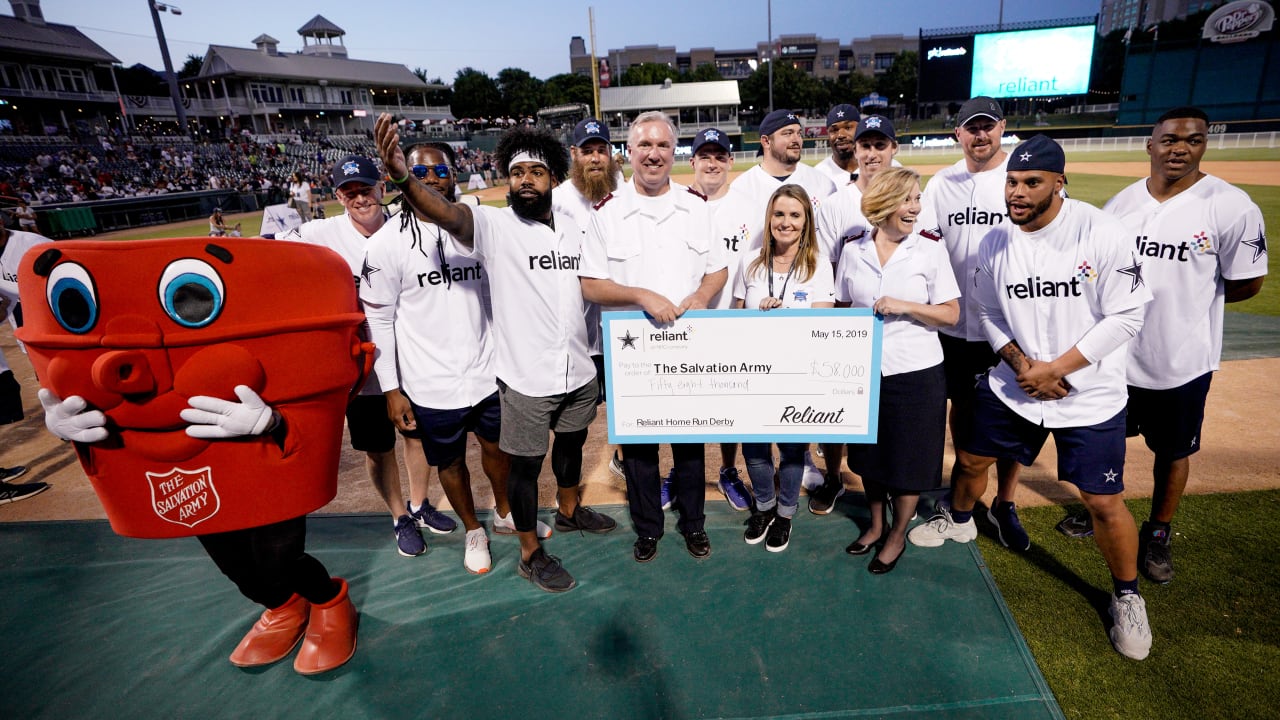 Cowboys Swing Away For Annual Charity Event