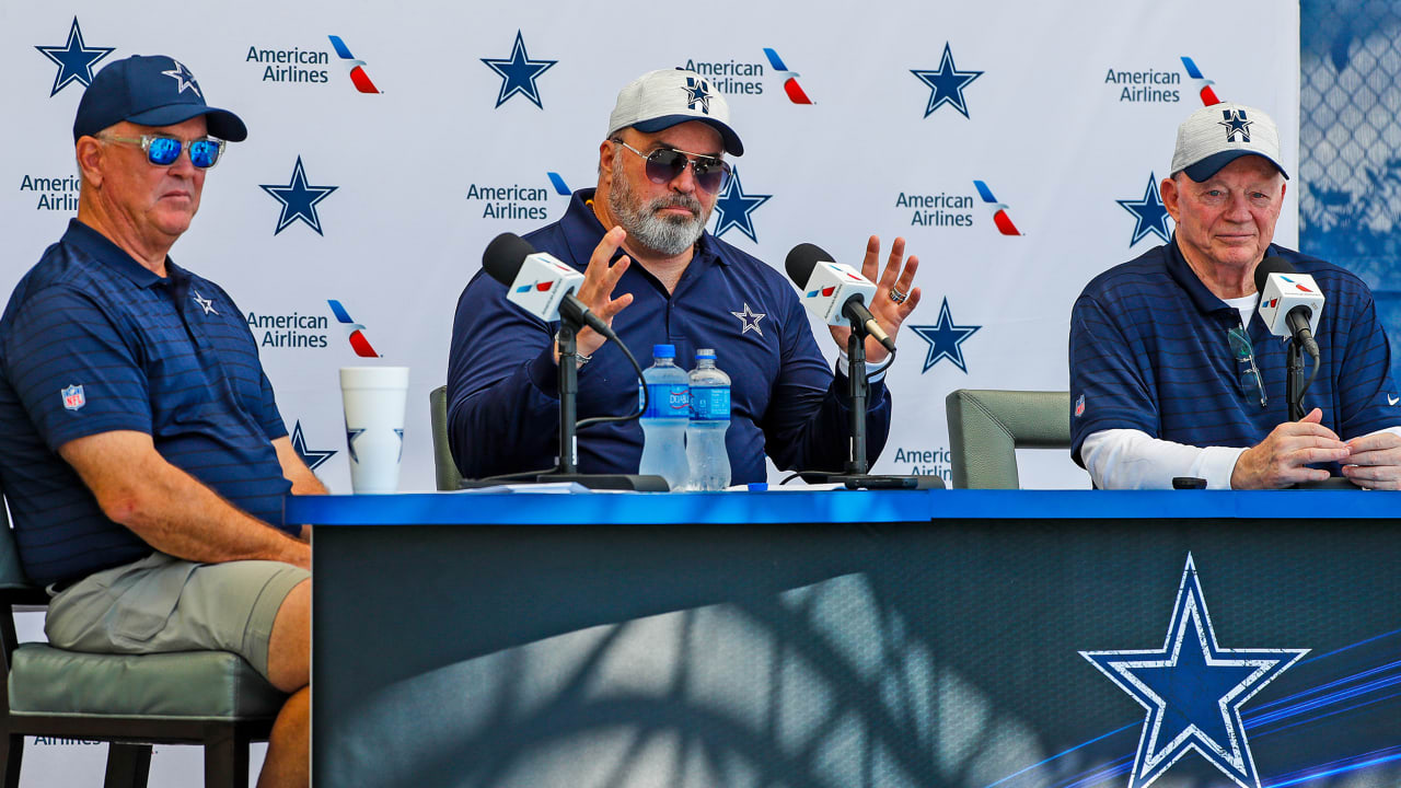 Cowboys' Jerry Jones announces Jimmy Johnson will be inducted into the Ring  of Honor in Dallas 