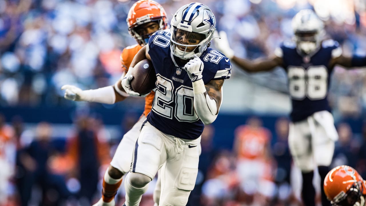 Top photos from Cowboys 20-point drubbing of Bears in Week 8