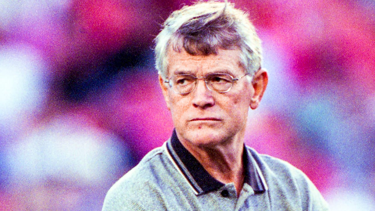 Dan Reeves, who coached four NFL teams to Super Bowl, dies aged 77