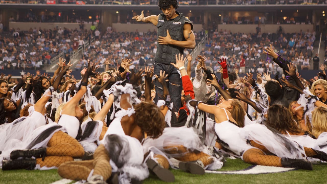 Blog: Inside Dallas Cowboys Rhythm & Blue's Epic Halftime Show at AT&T  Stadium