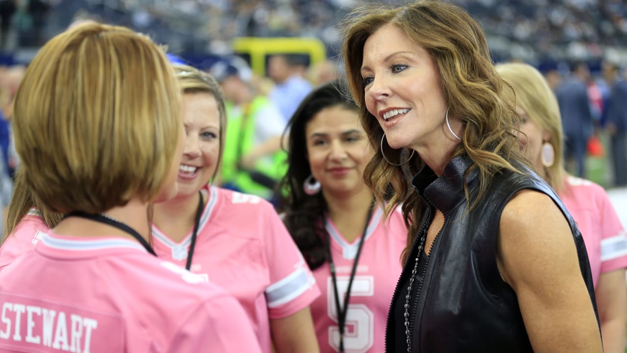 Real Cowboys Fan Wear Pink Breast Cancer Awareness T-Shirt