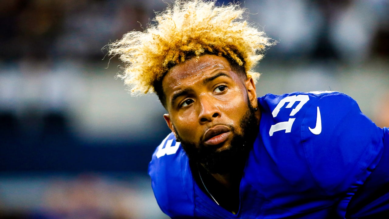 Giants WR Odell Beckham Jr. swaps jerseys with Ezekiel Elliott