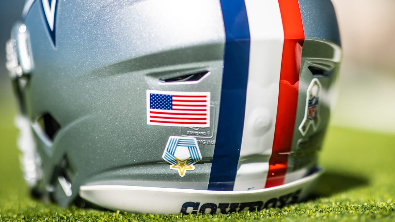 Cowboys To Honor NMOH With Red-Stripe Helmets