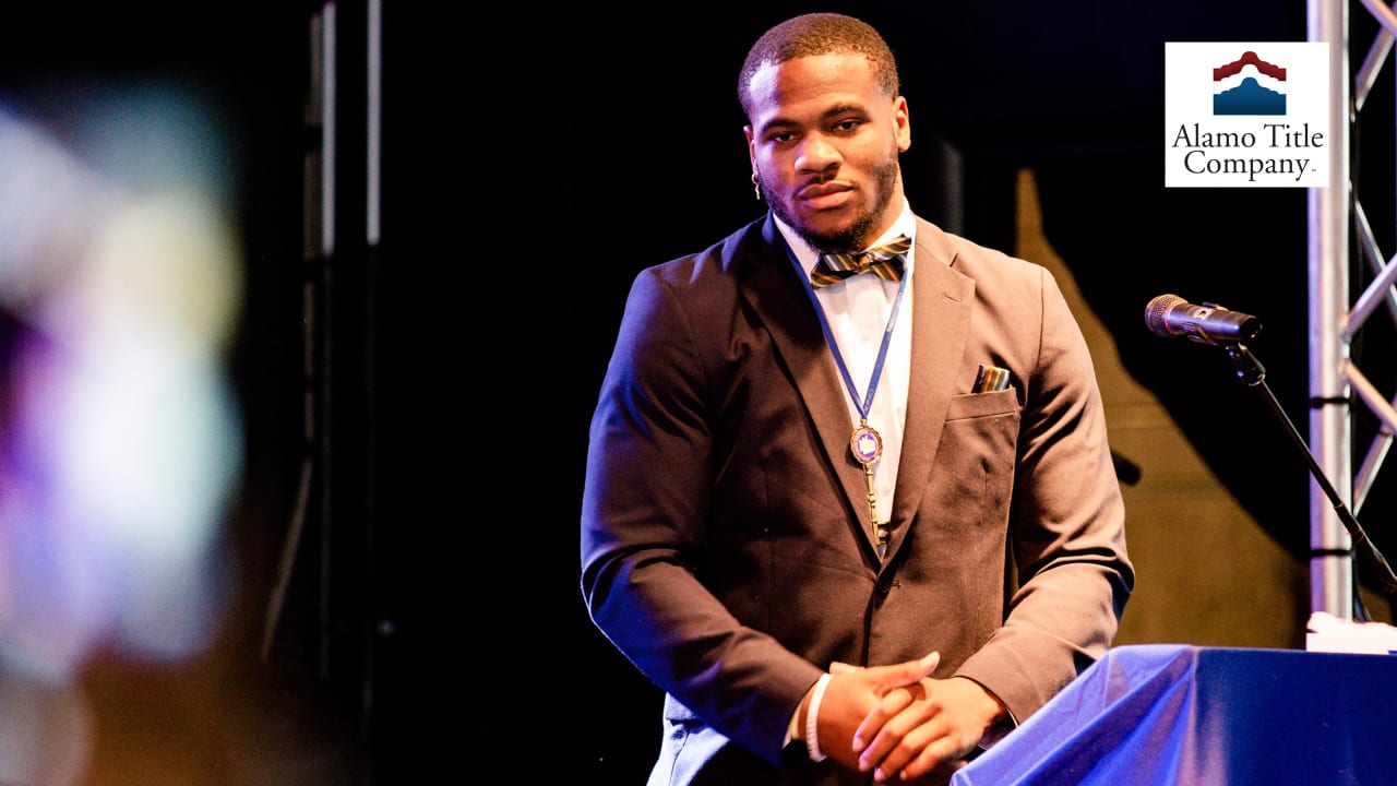 Dallas Cowboys' Micah Parsons receives key to Harrisburg, again - TheBurg