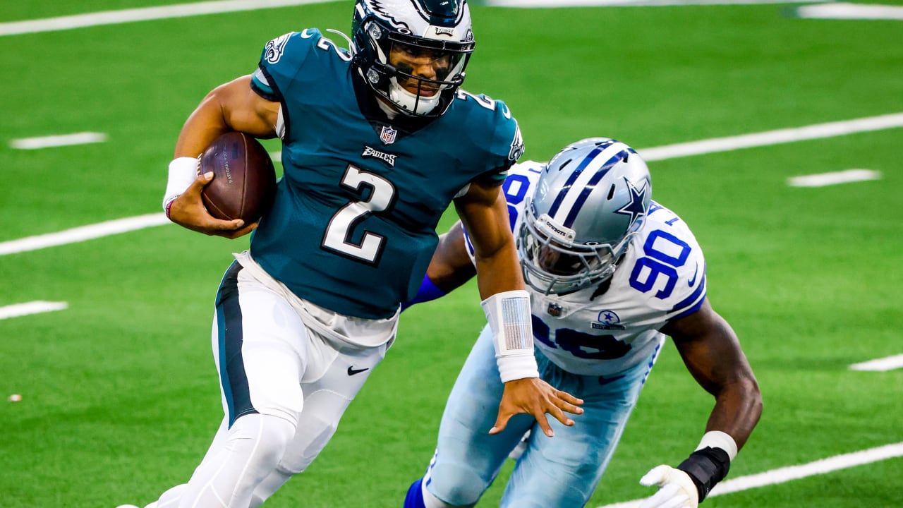 Dallas Cowboys LISTEN: Micah Parsons Puts Eagles QB Jalen Hurts on