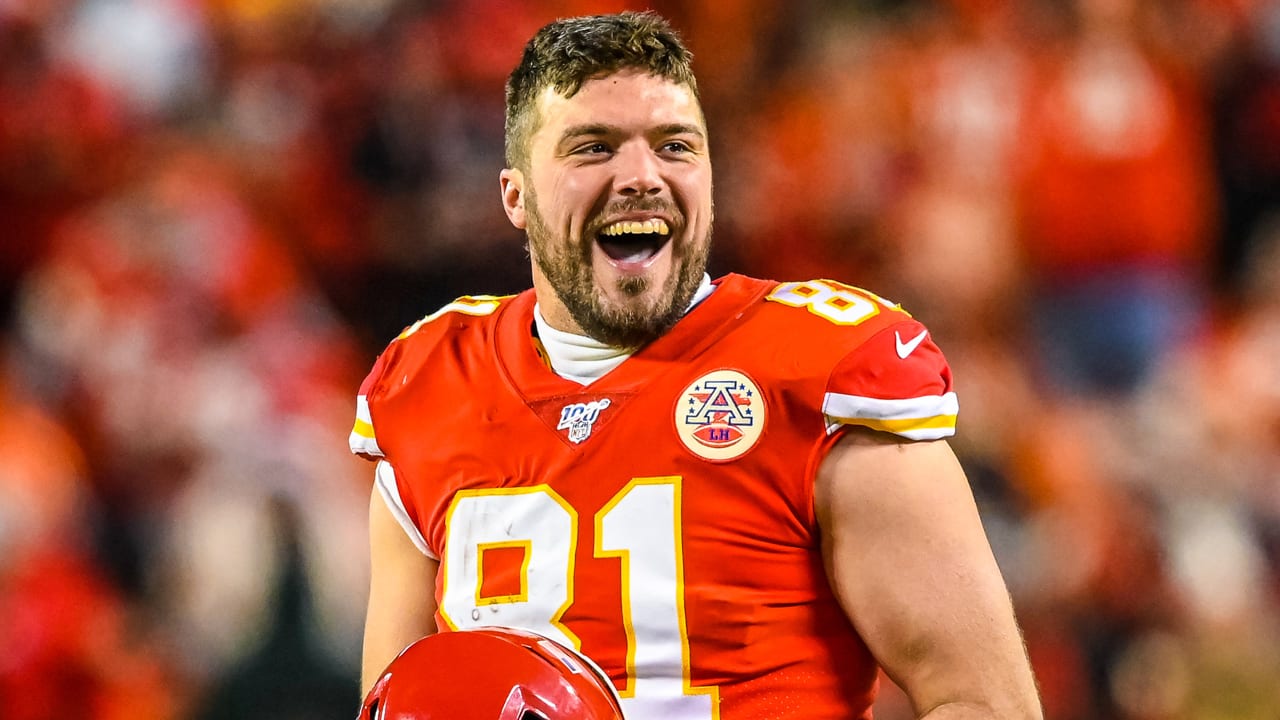 KC Chiefs re-sign tight end Blake Bell to one-year deal