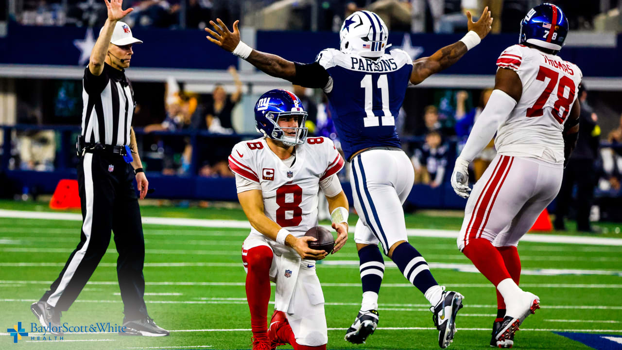 Dallas Cowboys dominate second half in win over NFC East rival Giants