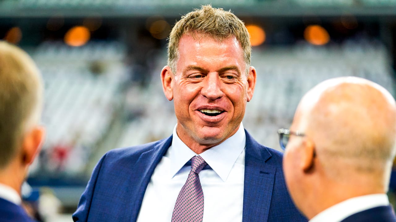 Gonna Tell My Kids This Was Troy Aikman : r/cowboys