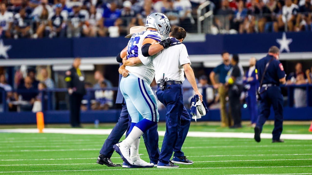 Dallas Cowboys: Dak Prescott injures thumb, will be out 'several weeks'  after Cowboys lose to Bucs